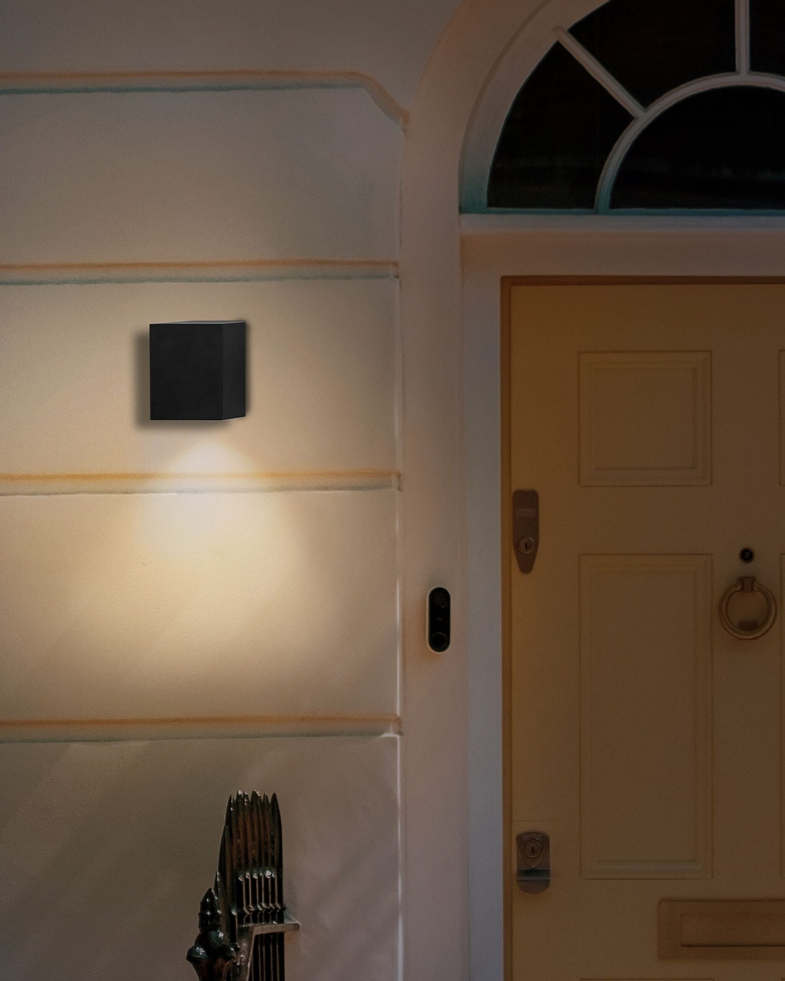 Siyah 2’li LED Dış Mekan Duvar Lambası Seti, Modern Tasarım ve IP54 Korumalı - Görsel 4